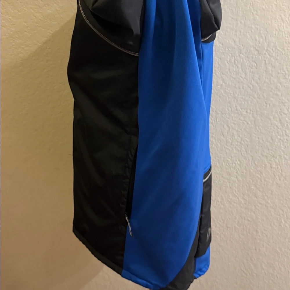 Pearl Izumi Black and Blue Windbreaker size men’s‎ large